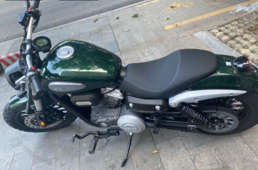 BENDA 125cc. motore Bicilindrico 8 Valvole Verde